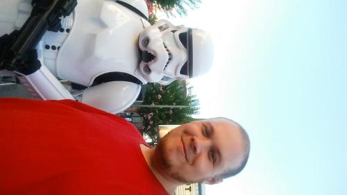 <img500*281:stuff/Stormtrooper_selfi.jpg>