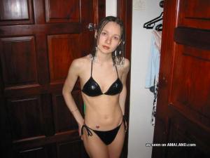 <img300*0:stuff/z/148/Amaland_collection-of-naked-girls-cumshot-blowjobs/002OnWW.jpg>