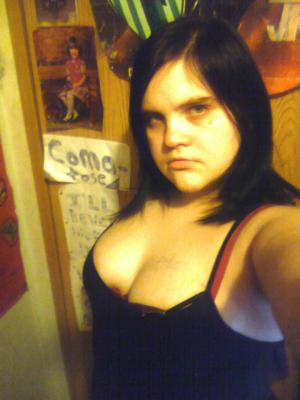 <img:http://fake.swedma.com/stuff/z/9652/All%2520About%2520Me/i1253336482_14.jpg?x=300&y=0.jpg>